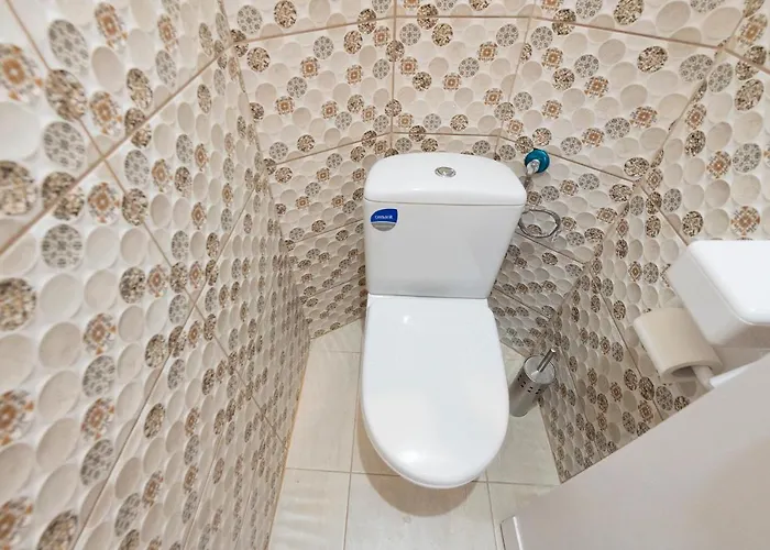 The Essence Of &large Stylish