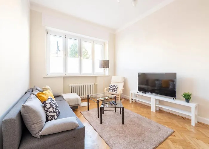 The Essence Of &large Stylish *